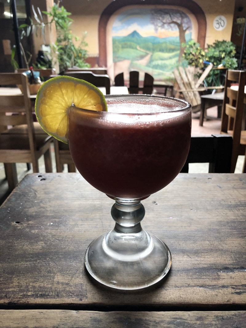 Cocktails drinken in Guatemala.