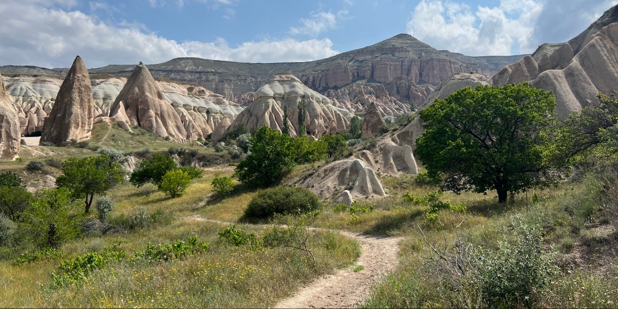 Wandelen in Cappadocië, Turkije.